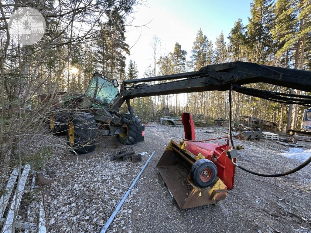 Timberjack 870 B - Metsakoristaja: pilt 5 Timberjack 870 B - Metsakoristaja: pilt 5