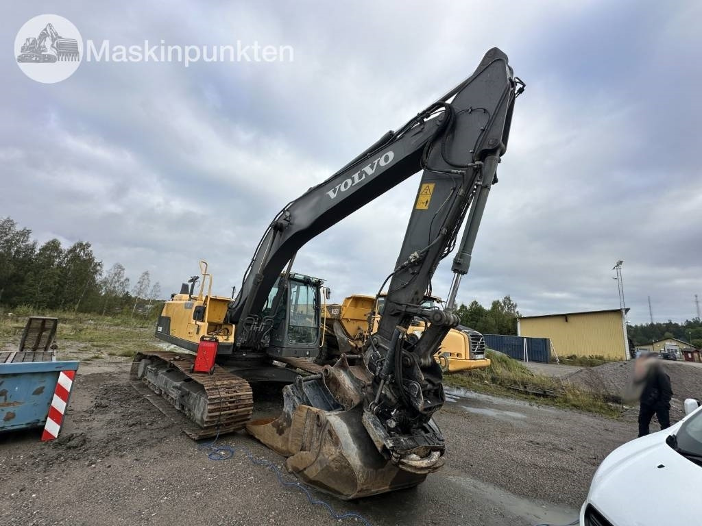 Volvo EC 220 DL - Lintekskavaator: pilt 3 Volvo EC 220 DL - Lintekskavaator: pilt 3