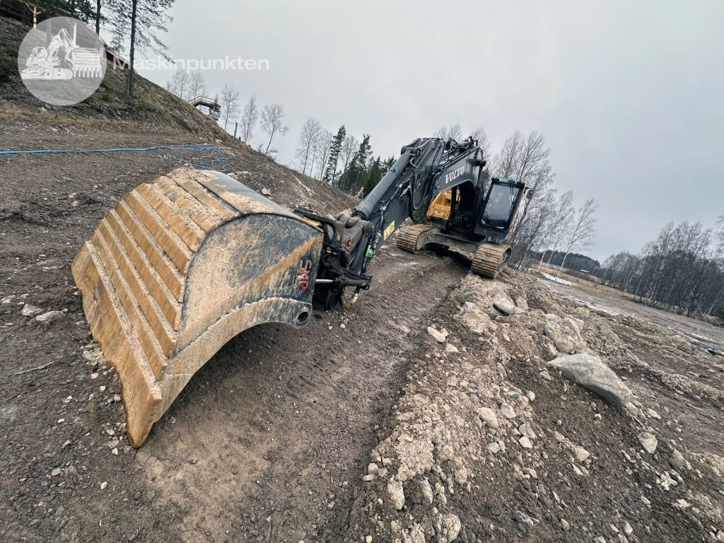 Volvo EC 300 EL - Lintekskavaator: pilt 3 Volvo EC 300 EL - Lintekskavaator: pilt 3