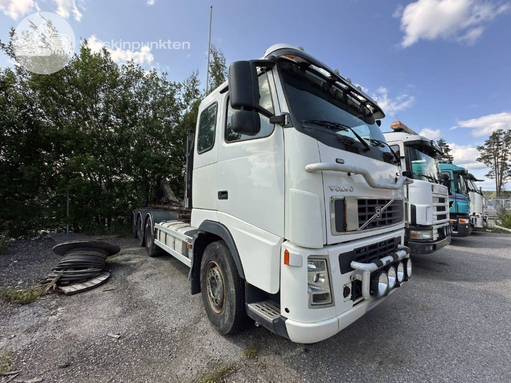 Volvo FH 12 460 LAXO - Konteinerveduk/ Tõstukiga veoauto: pilt 3 Volvo FH 12 460 LAXO - Konteinerveduk/ Tõstukiga veoauto: pilt 3