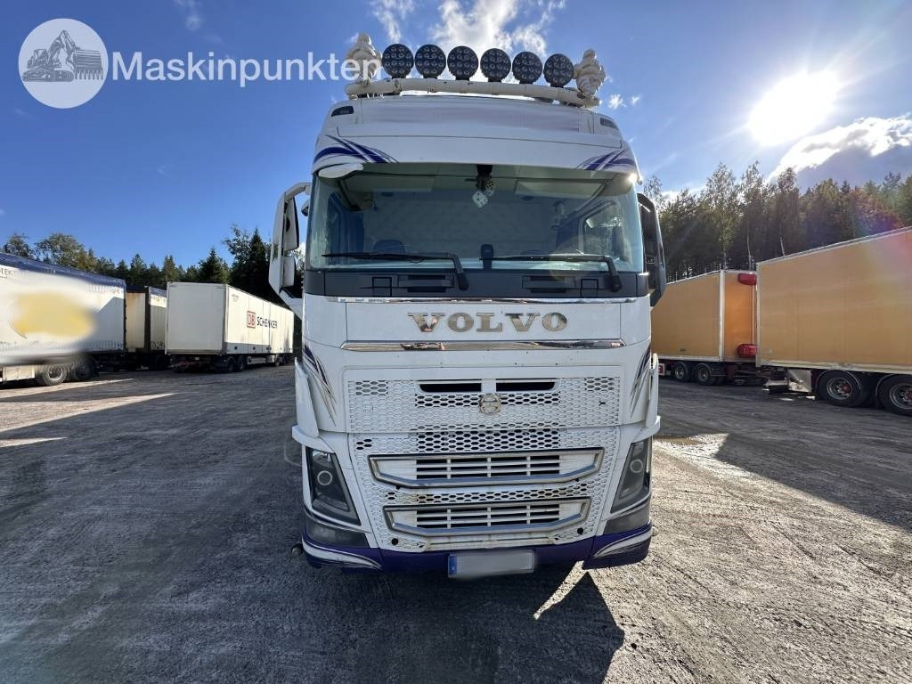 Volvo FH 16 750 - Metsaveok: pilt 3 Volvo FH 16 750 - Metsaveok: pilt 3