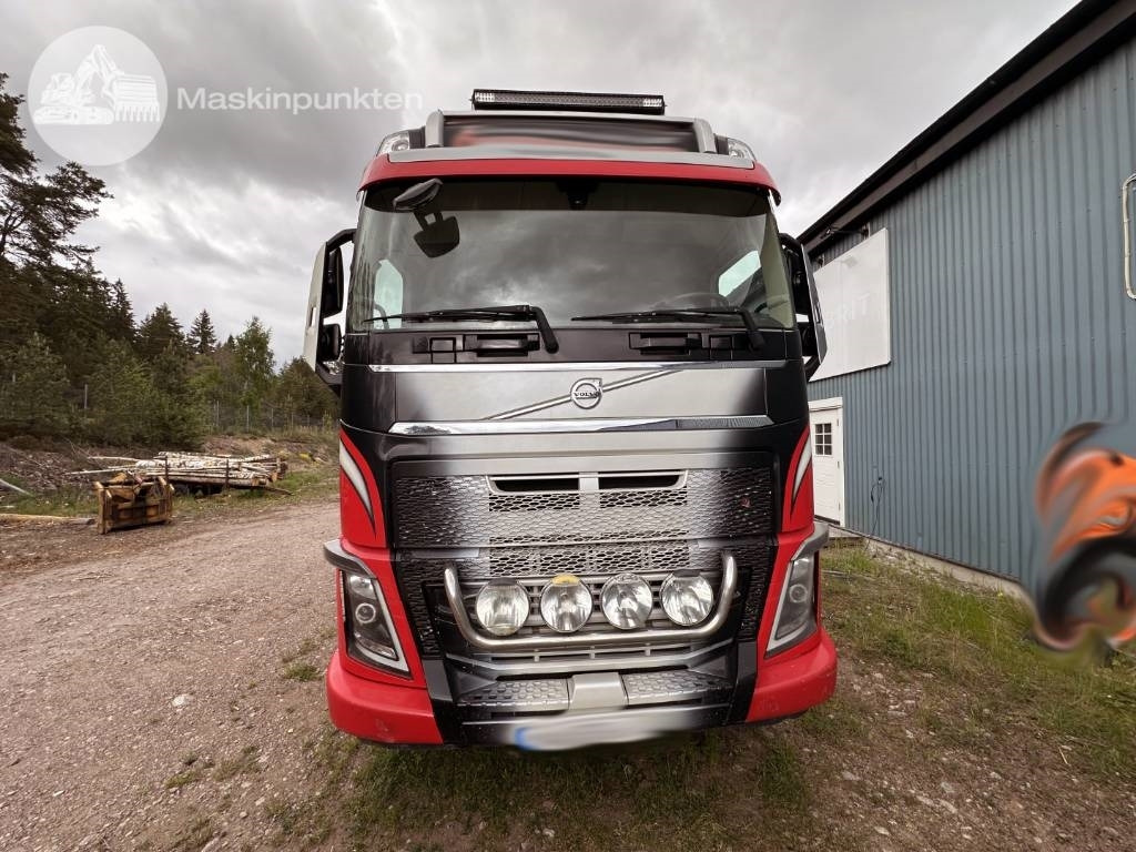 Volvo FH 16 750 - Metsaveok: pilt 2 Volvo FH 16 750 - Metsaveok: pilt 2