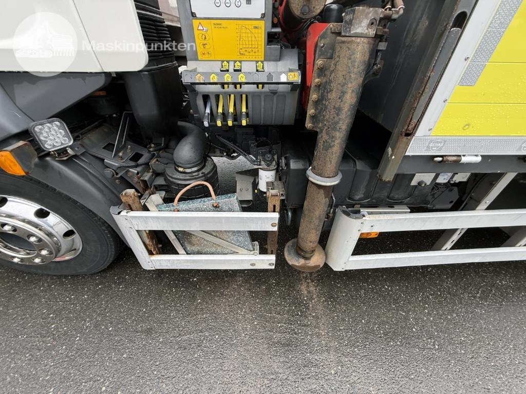 Kraanaga veoauto Volvo FL 260: pilt 12