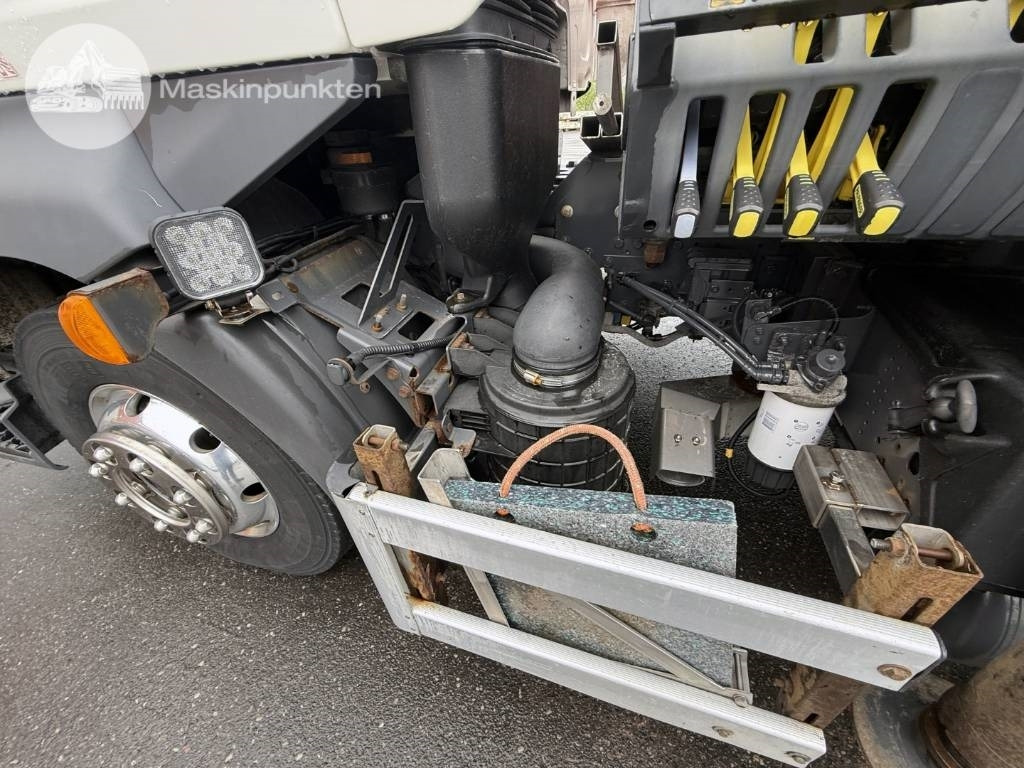 Kraanaga veoauto Volvo FL 260: pilt 41