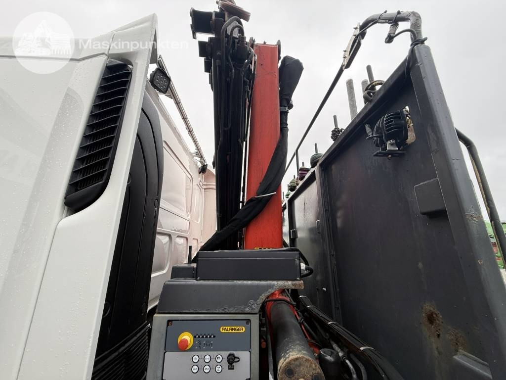 Kraanaga veoauto Volvo FL 260: pilt 11