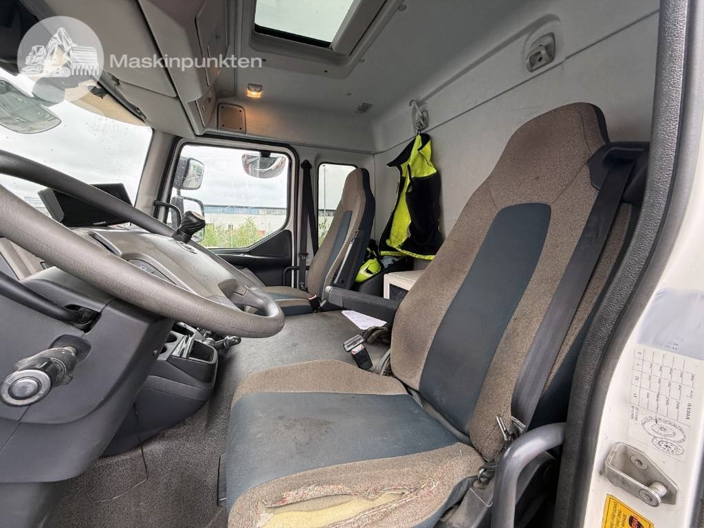 Kraanaga veoauto Volvo FL 260: pilt 48
