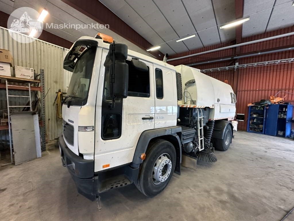Volvo FL 618 - Prügiauto: pilt 1 Volvo FL 618 - Prügiauto: pilt 1