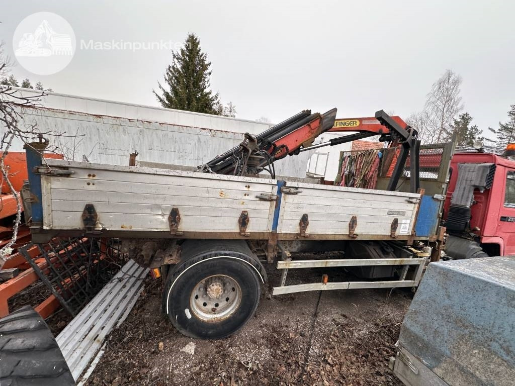 Volvo FL7 - Kraanaga veoauto: pilt 4 Volvo FL7 - Kraanaga veoauto: pilt 4