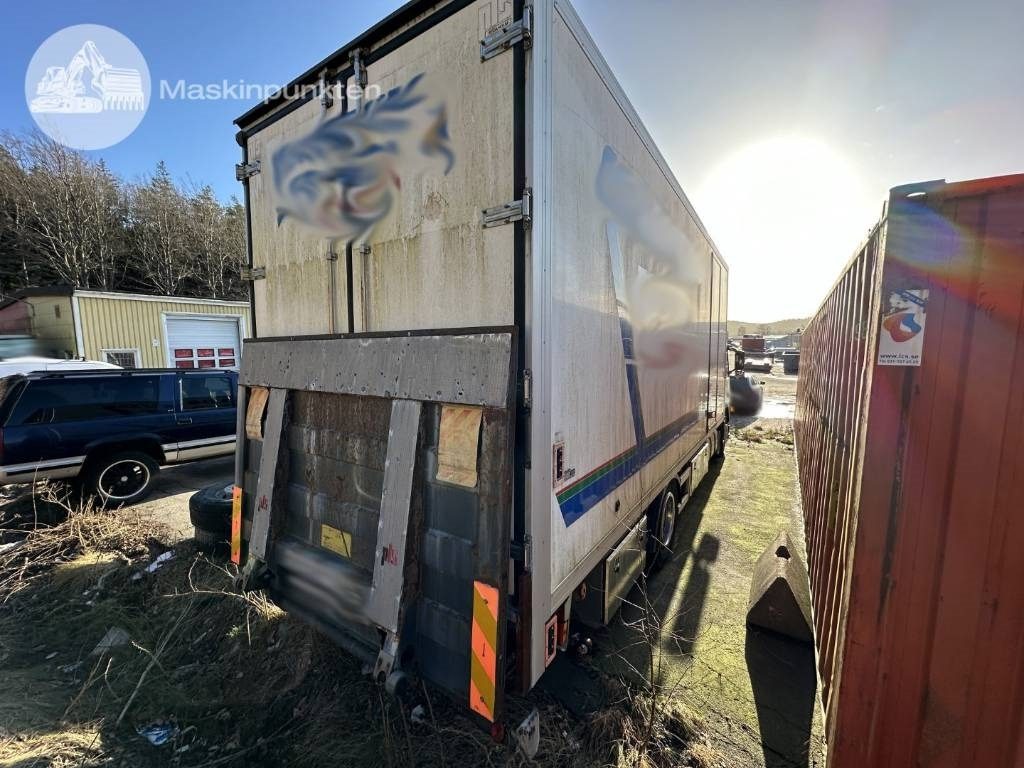Volvo FM 300 - Kasti veoauto: pilt 5 Volvo FM 300 - Kasti veoauto: pilt 5