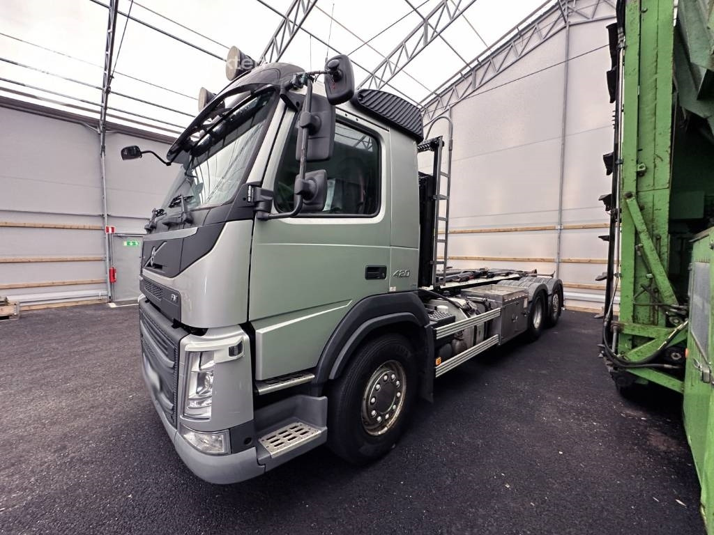 Volvo FM 420 - Konkstõstukiga veoauto: pilt 1 Volvo FM 420 - Konkstõstukiga veoauto: pilt 1