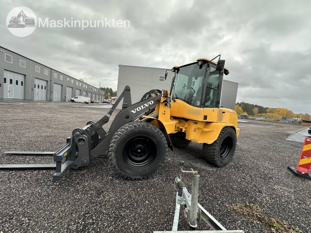 Volvo L 35 GT - Rataslaadur: pilt 1 Volvo L 35 GT - Rataslaadur: pilt 1