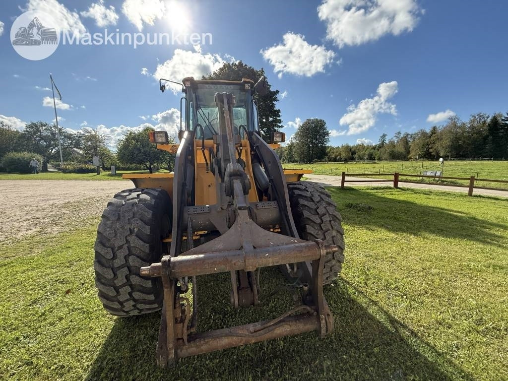Volvo L 40 B - Rataslaadur: pilt 2 Volvo L 40 B - Rataslaadur: pilt 2