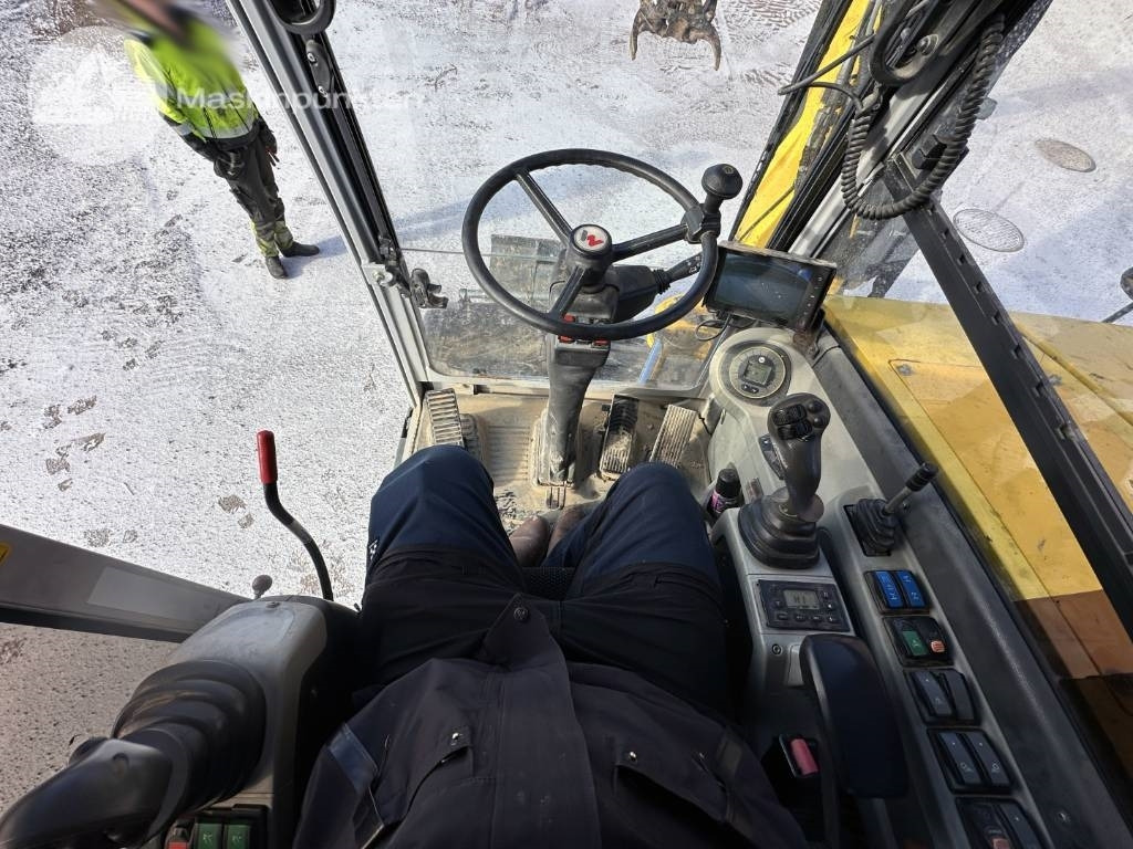 Ratastel ekskavaator Wacker Neuson EW 100: pilt 17