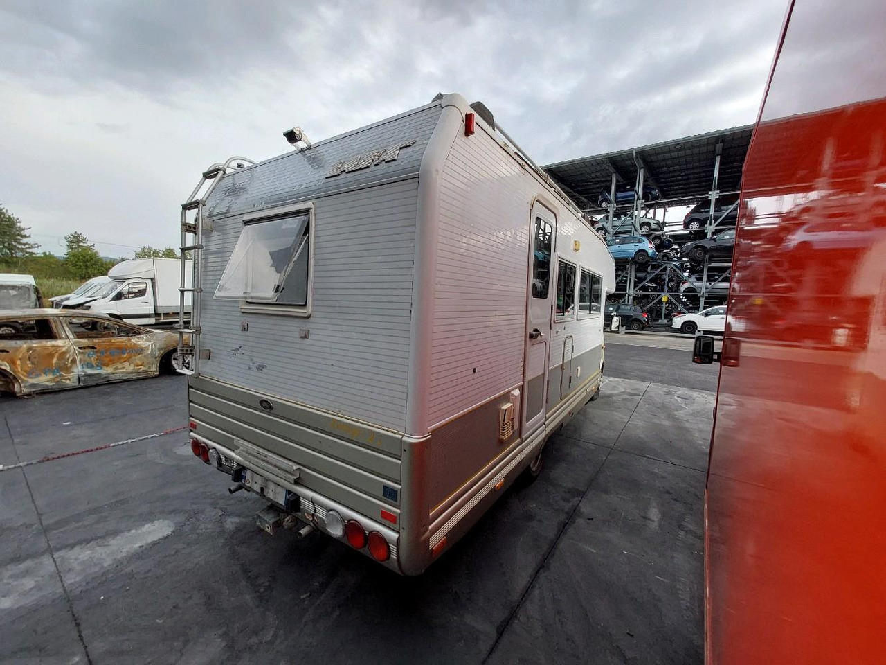 IVECO LAIKA 35.12 CAMPING 122 - Alkooven: pilt 4 IVECO LAIKA 35.12 CAMPING 122 - Alkooven: pilt 4