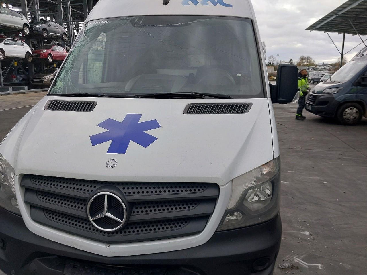 MERCEDES SPRINTER II 313 2.2 CDI 130 - Kiirabiauto: pilt 1 MERCEDES SPRINTER II 313 2.2 CDI 130 - Kiirabiauto: pilt 1