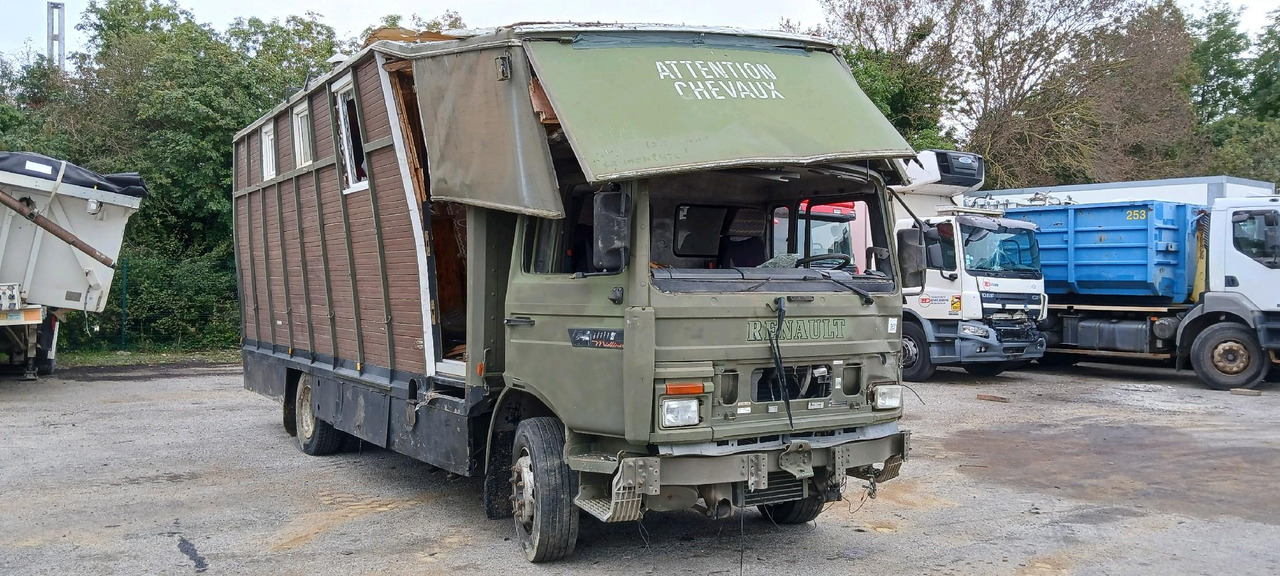 RENAULT M180 PORTEUR BETAILLERE - Hobuseauto: pilt 1 RENAULT M180 PORTEUR BETAILLERE - Hobuseauto: pilt 1