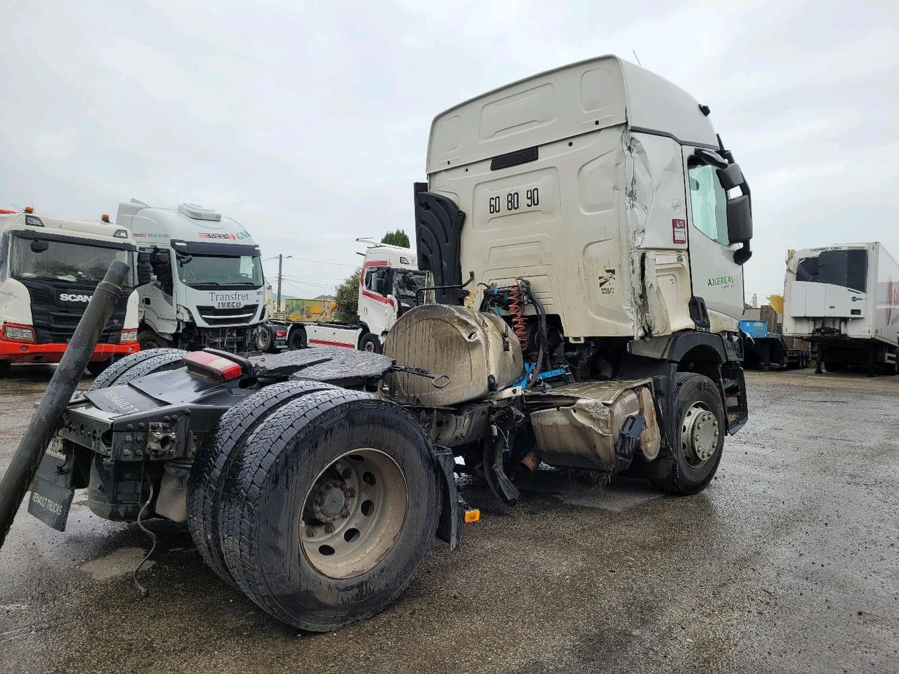RENAULT T460 - Sadulveok: pilt 4 RENAULT T460 - Sadulveok: pilt 4