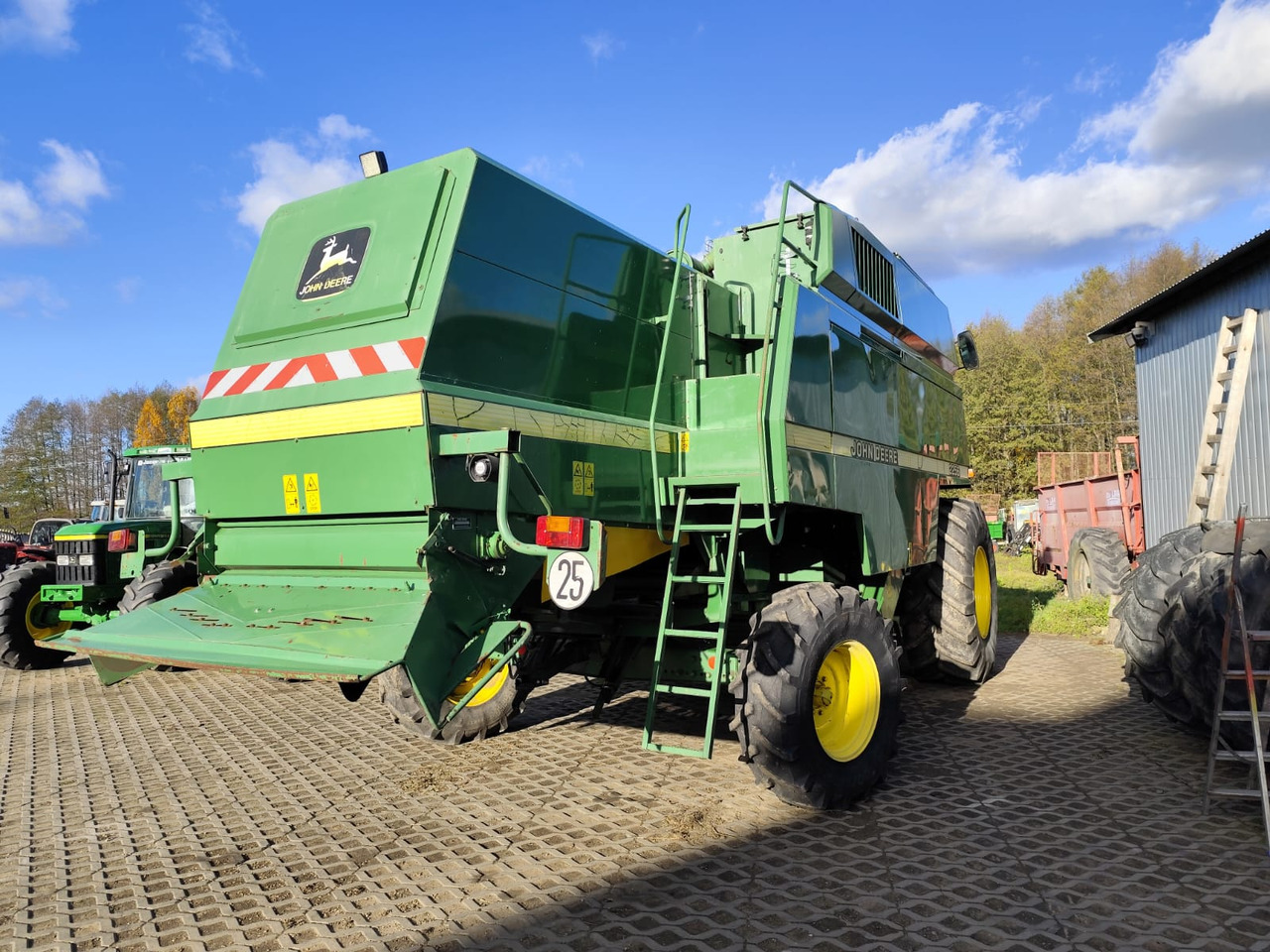 John Deere 2256 - Kombain: pilt 4 John Deere 2256 - Kombain: pilt 4