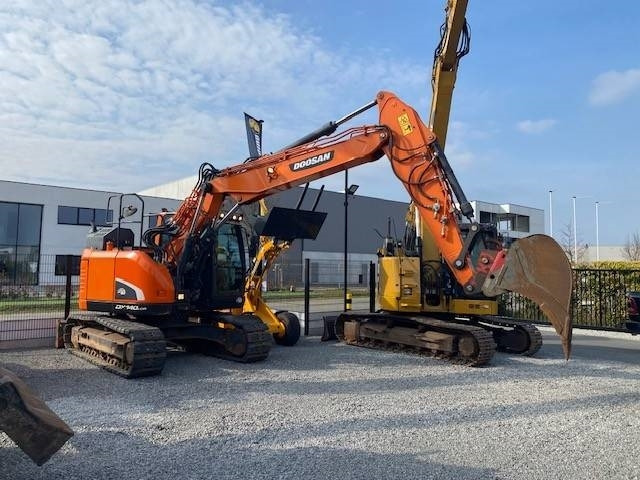 Doosan DX140 LCR-5 - Lintekskavaator: pilt 5 Doosan DX140 LCR-5 - Lintekskavaator: pilt 5