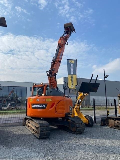 Doosan DX140 LCR-5 - Lintekskavaator: pilt 2 Doosan DX140 LCR-5 - Lintekskavaator: pilt 2