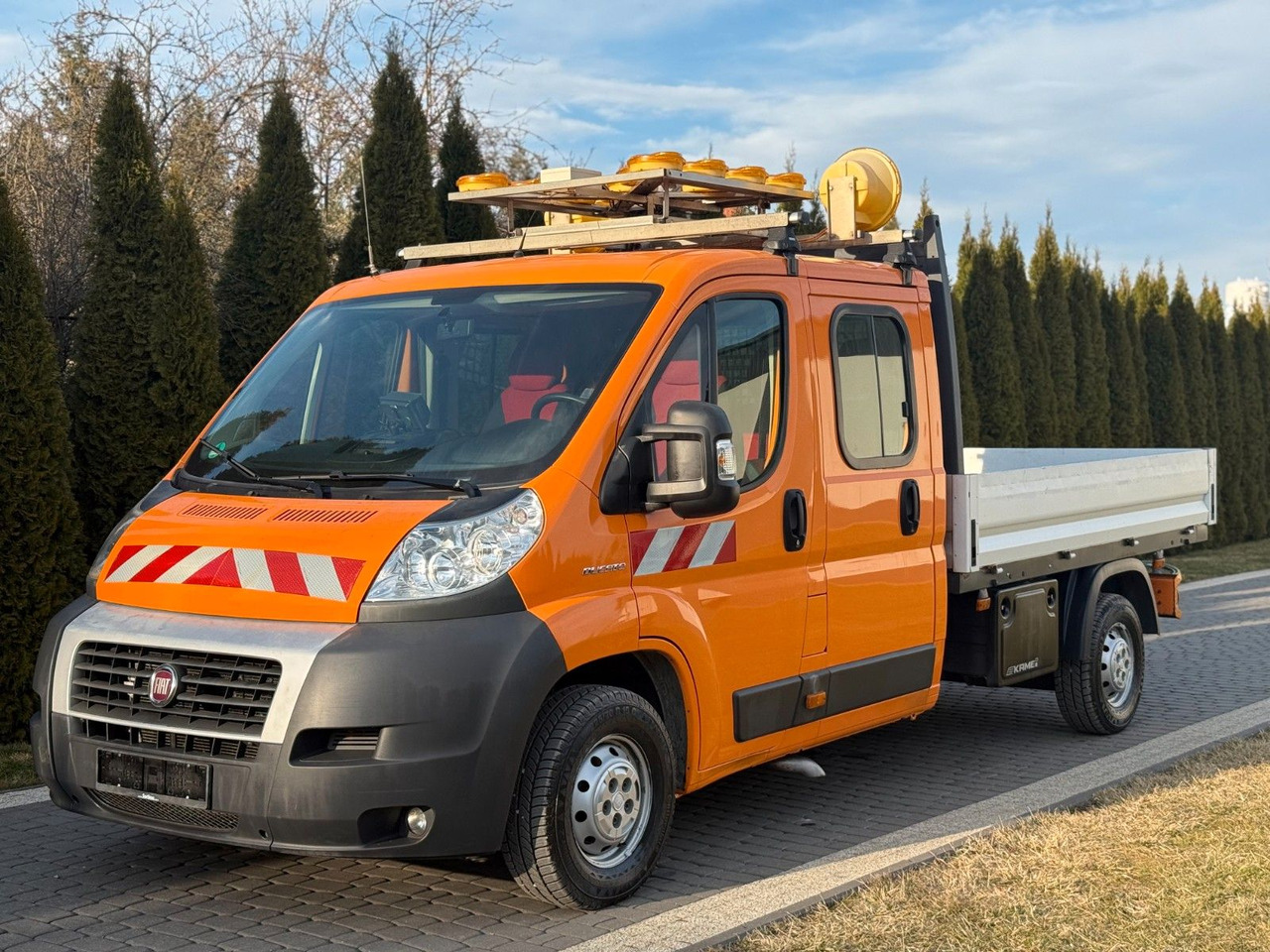 Fiat DUCATO WEBASTO DOPPLECABINE 7 SEAT - Madelauto: pilt 1 Fiat DUCATO WEBASTO DOPPLECABINE 7 SEAT - Madelauto: pilt 1