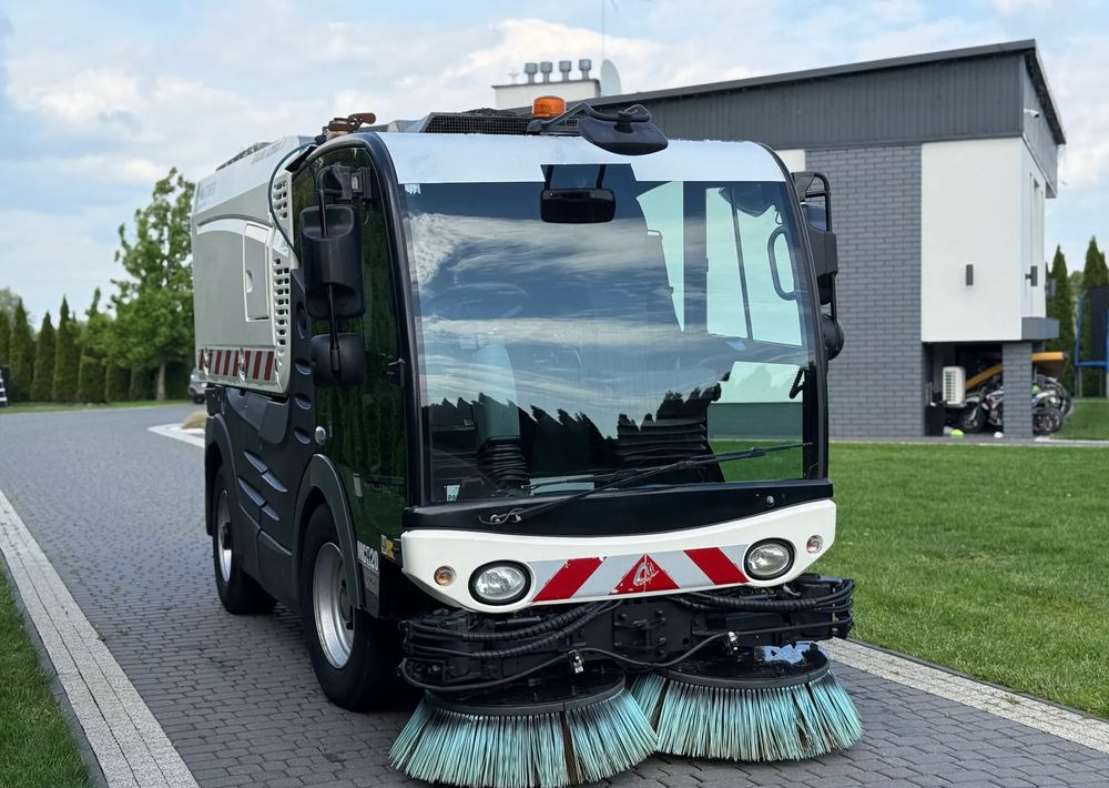 Inny MATHIEU GRAND AZURA MC420 ZAMIATARKA - Prügiauto: pilt 3 Inny MATHIEU GRAND AZURA MC420 ZAMIATARKA - Prügiauto: pilt 3