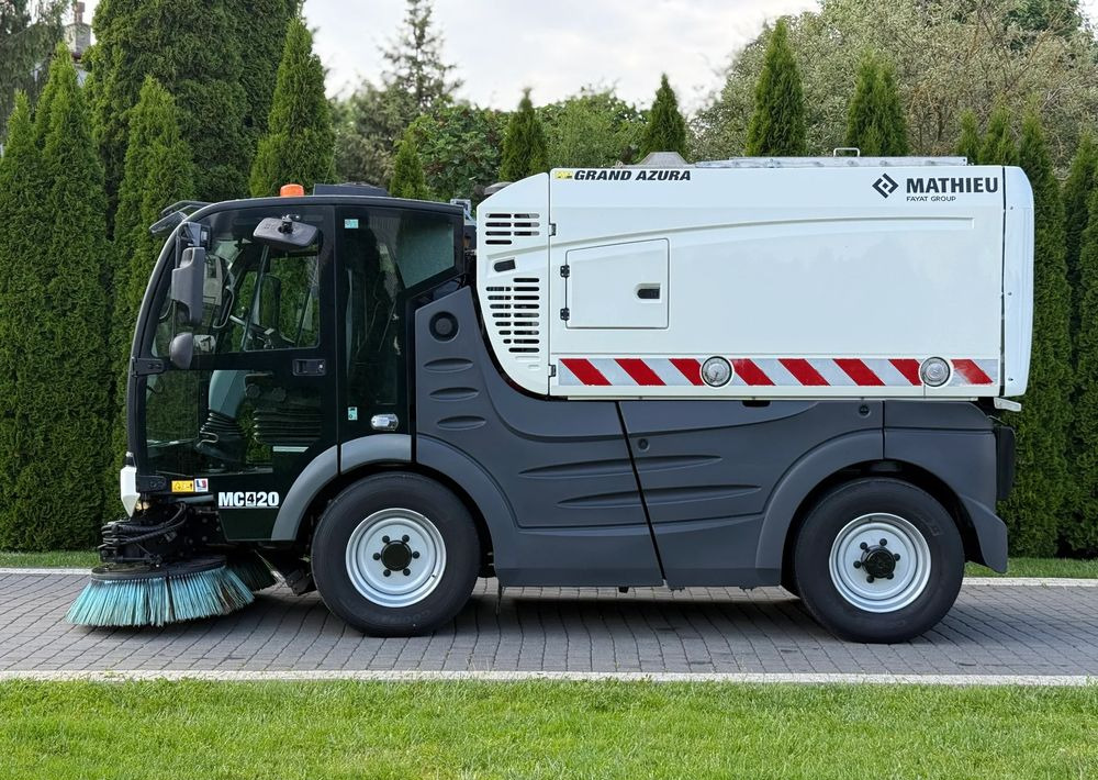Inny MATHIEU GRAND AZURA MC420 ZAMIATARKA - Prügiauto: pilt 4 Inny MATHIEU GRAND AZURA MC420 ZAMIATARKA - Prügiauto: pilt 4