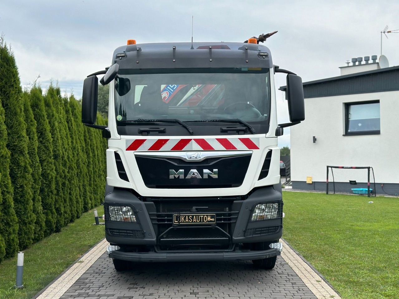 MAN TGS 440 / 8x4 /CRANE HMF 1530/ TIPPER - Kraanaga veoauto: pilt 3 MAN TGS 440 / 8x4 /CRANE HMF 1530/ TIPPER - Kraanaga veoauto: pilt 3