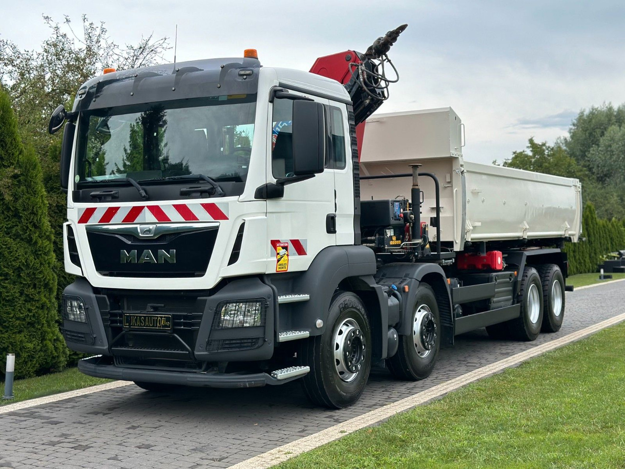 MAN TGS 440 / 8x4 /CRANE HMF 1530/ TIPPER - Kraanaga veoauto: pilt 2 MAN TGS 440 / 8x4 /CRANE HMF 1530/ TIPPER - Kraanaga veoauto: pilt 2