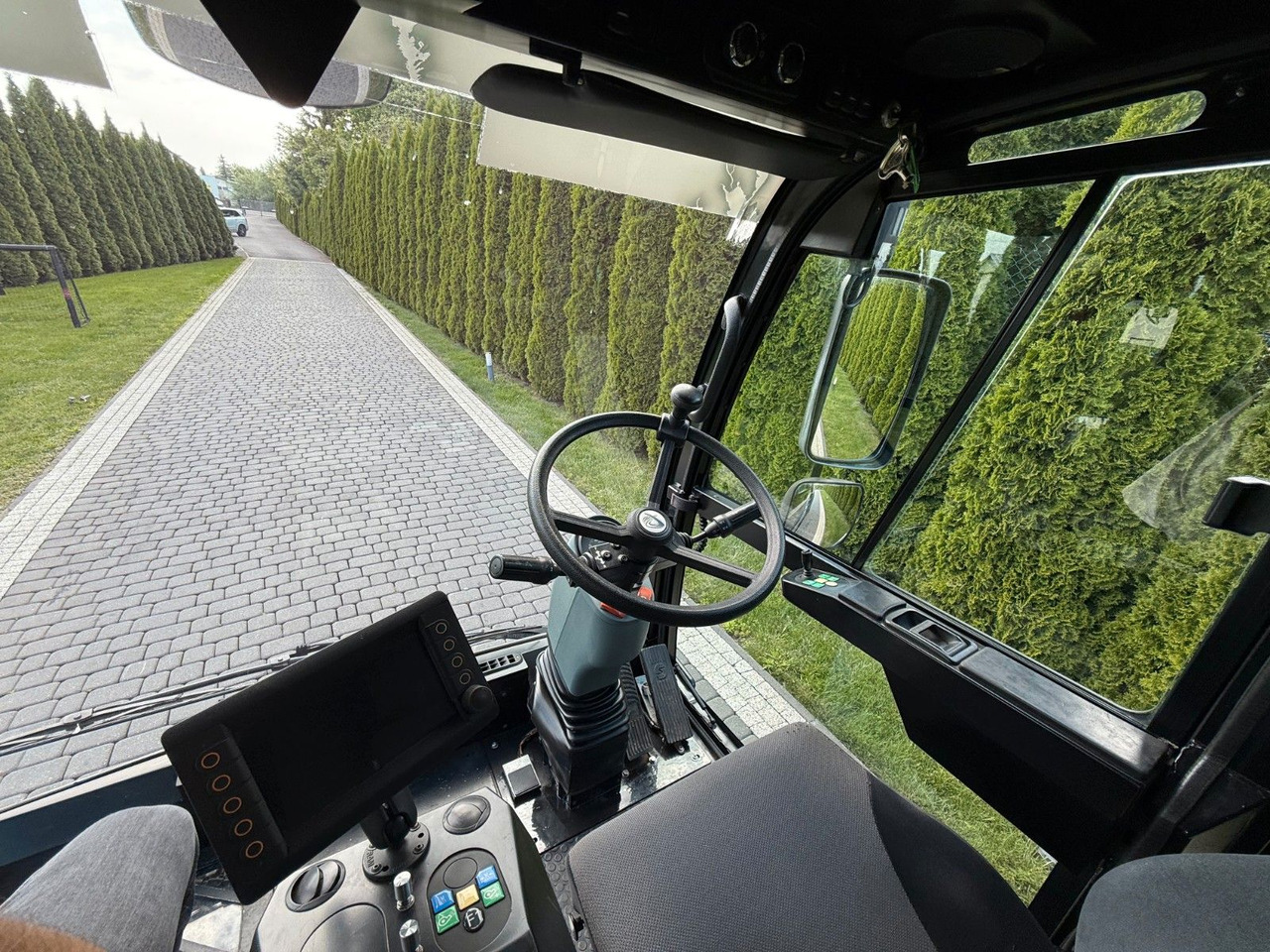 Tänavapühkimismasin MATHIEU GRAND AZURA MC420 SWEEPER: pilt 12
