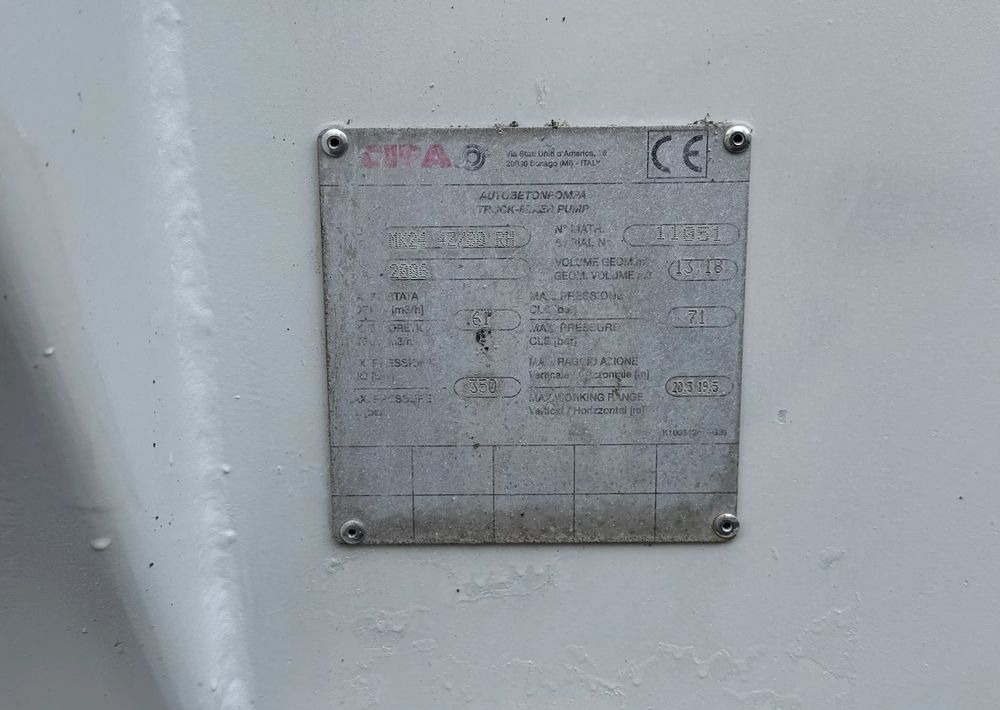 Pumi Mercedes-Benz ACTROS 3241 8X4 CIFA24 7m3: pilt 18