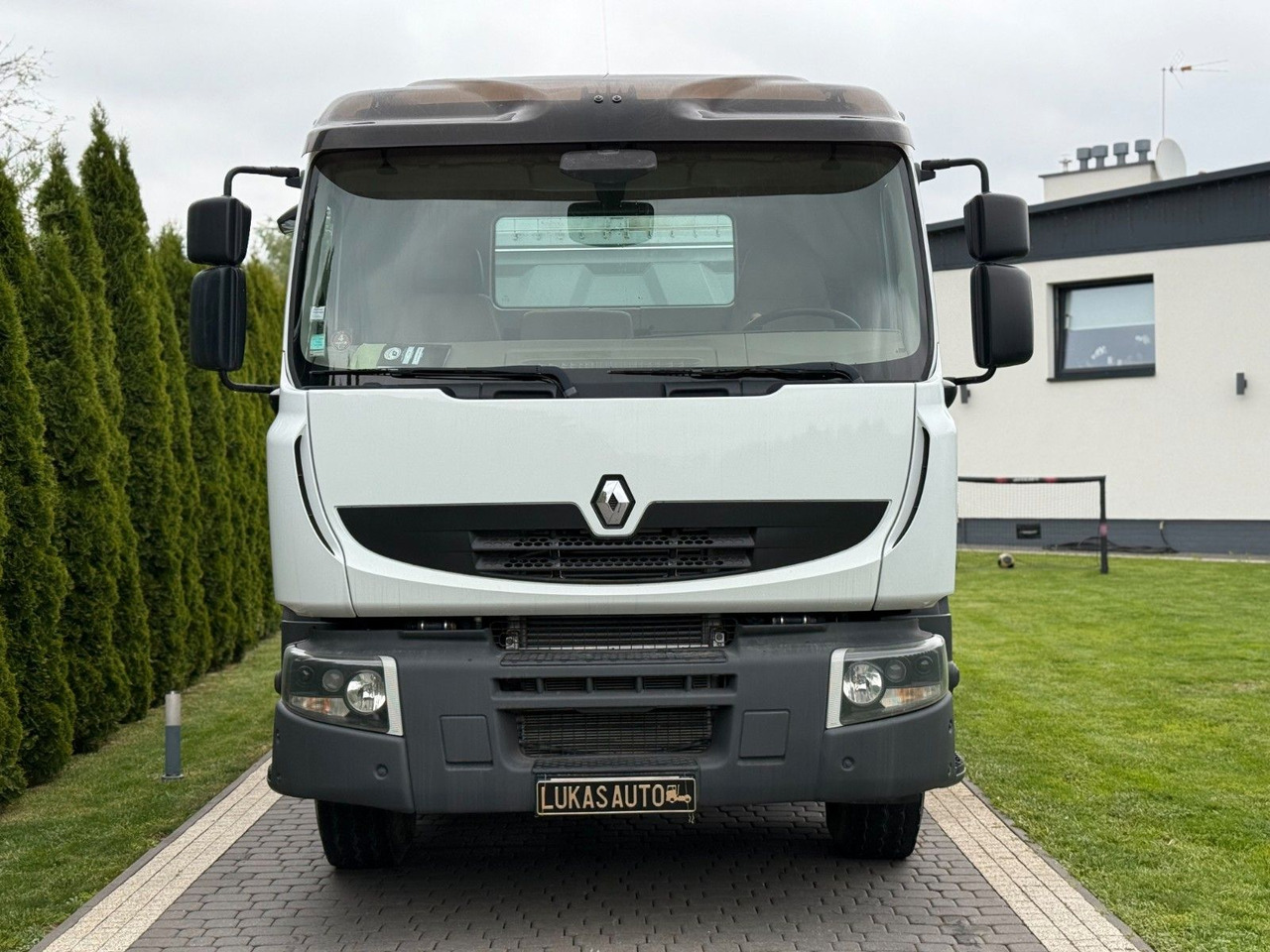 Renault PREMIUM 410 DXI 6X4 TIPPER - Kallurauto: pilt 2 Renault PREMIUM 410 DXI 6X4 TIPPER - Kallurauto: pilt 2