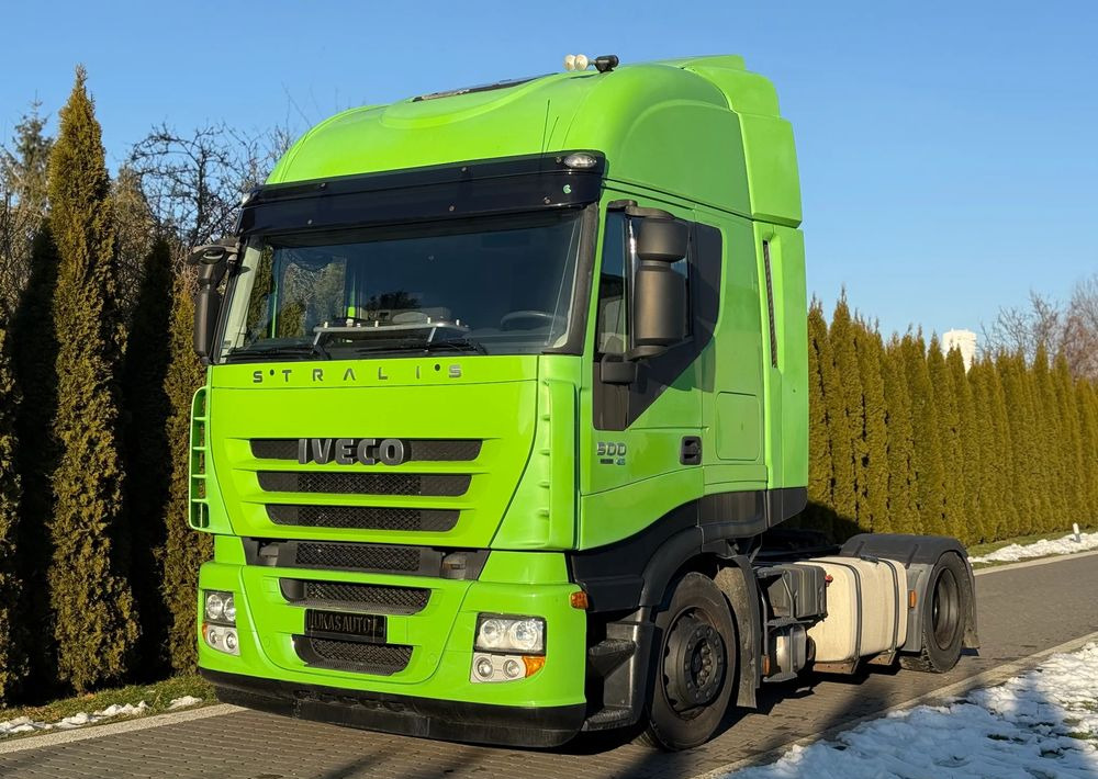 Iveco STRALIS 500 LOW DECK MANUAL - Sadulveok: pilt 1 Iveco STRALIS 500 LOW DECK MANUAL - Sadulveok: pilt 1