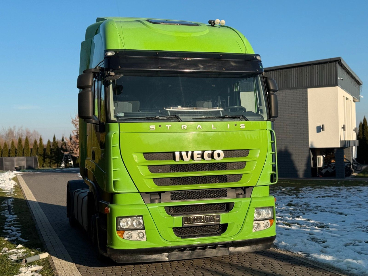 Iveco STRALIS 500 LOW DECK MANUAL - Sadulveok: pilt 3 Iveco STRALIS 500 LOW DECK MANUAL - Sadulveok: pilt 3