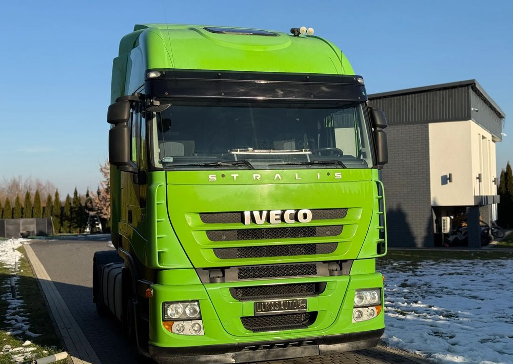 Iveco STRALIS 500 LOW DECK MANUAL - Sadulveok: pilt 3 Iveco STRALIS 500 LOW DECK MANUAL - Sadulveok: pilt 3