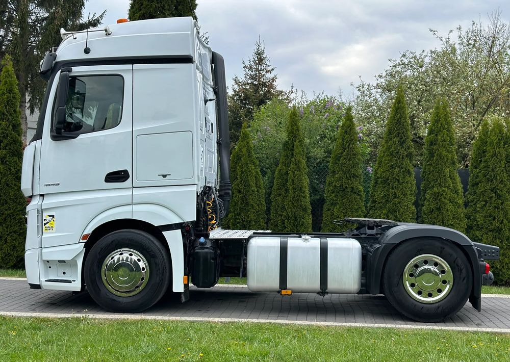 Mercedes-Benz ACTROS 1845 AUTOMAT LODÓWKA - Sadulveok: pilt 4 Mercedes-Benz ACTROS 1845 AUTOMAT LODÓWKA - Sadulveok: pilt 4