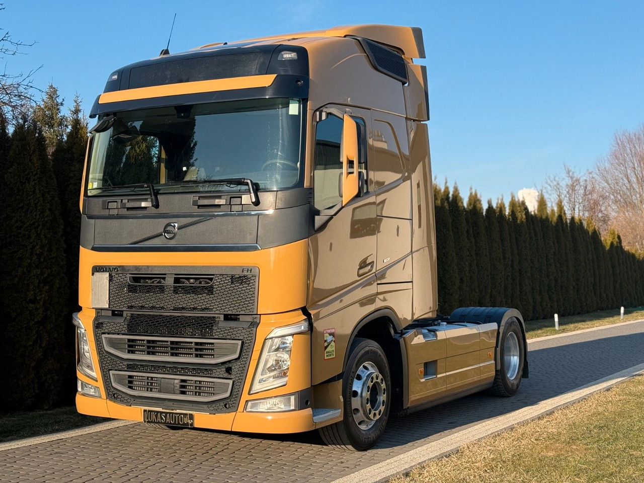 Volvo FH 460 PARK COOL FRIGDE - Sadulveok: pilt 1 Volvo FH 460 PARK COOL FRIGDE - Sadulveok: pilt 1