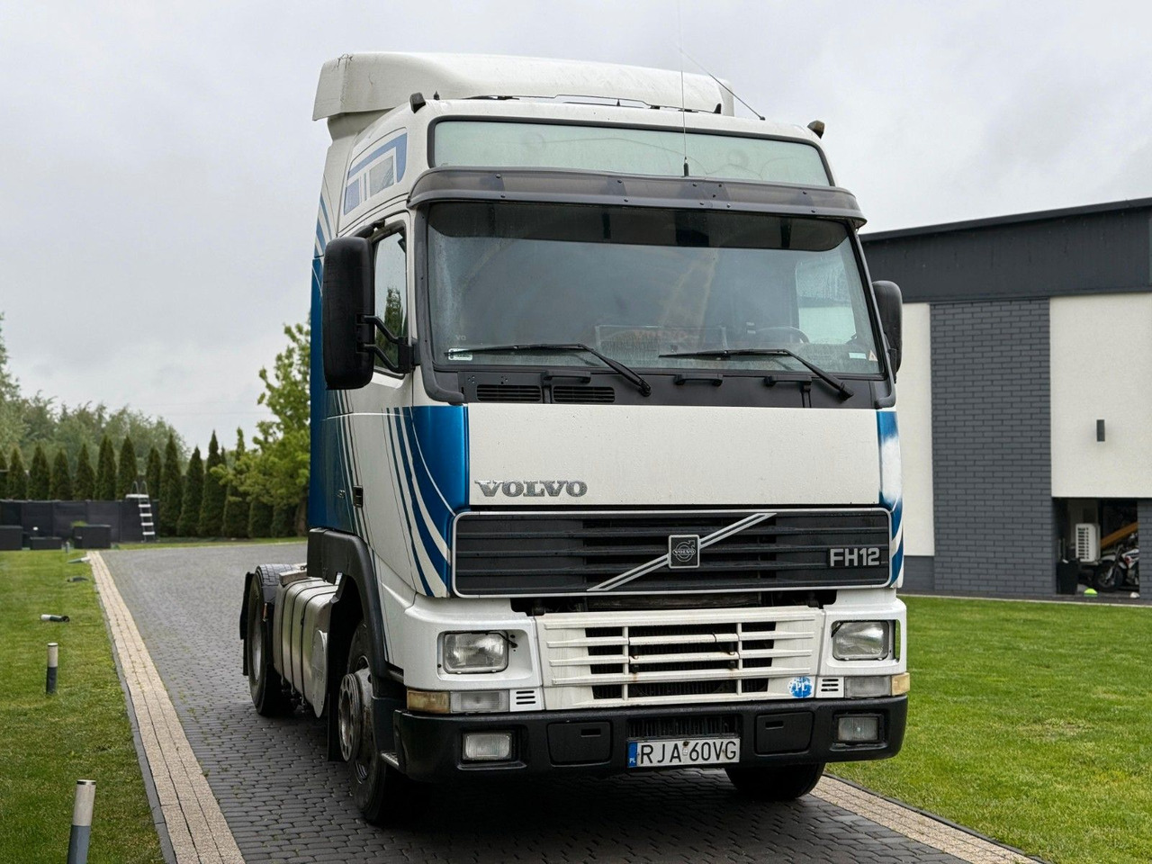 Volvo FH 460 XL - Sadulveok: pilt 2 Volvo FH 460 XL - Sadulveok: pilt 2