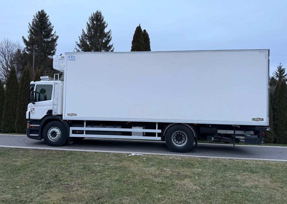 Scania P 280 CHEREAU CARRIER HAKÓWKA - Külmutiga veoauto: pilt 4 Scania P 280 CHEREAU CARRIER HAKÓWKA - Külmutiga veoauto: pilt 4
