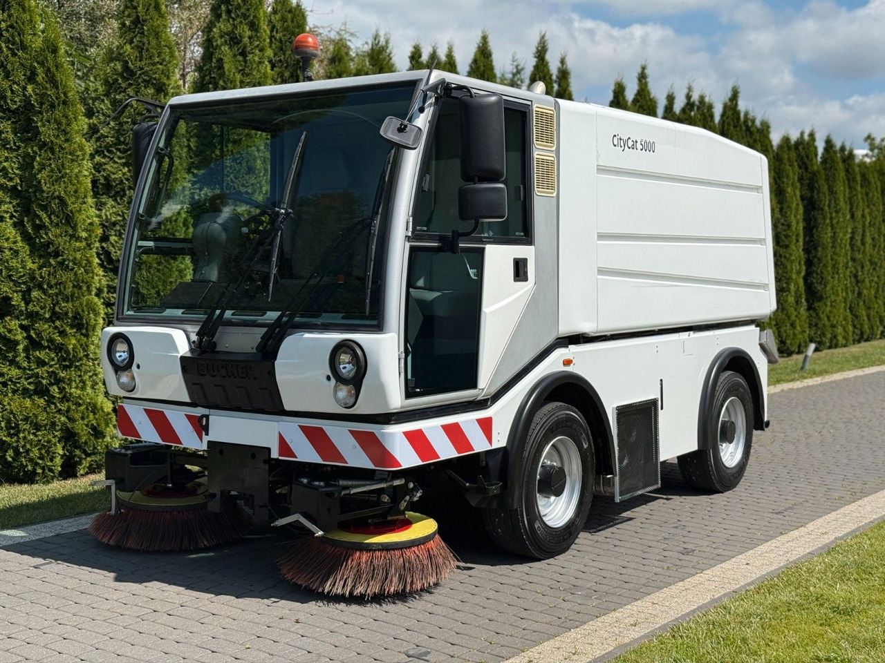 Schmidt BUCHER CITYCAT 5000 SWEEPER - Tänavapühkimismasin: pilt 1 Schmidt BUCHER CITYCAT 5000 SWEEPER - Tänavapühkimismasin: pilt 1