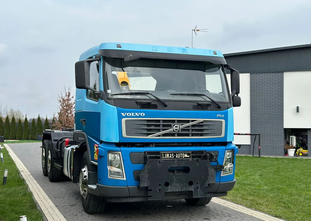 Volvo FM 400 HAKOWIEC 6X4 - Konkstõstukiga veoauto: pilt 3 Volvo FM 400 HAKOWIEC 6X4 - Konkstõstukiga veoauto: pilt 3