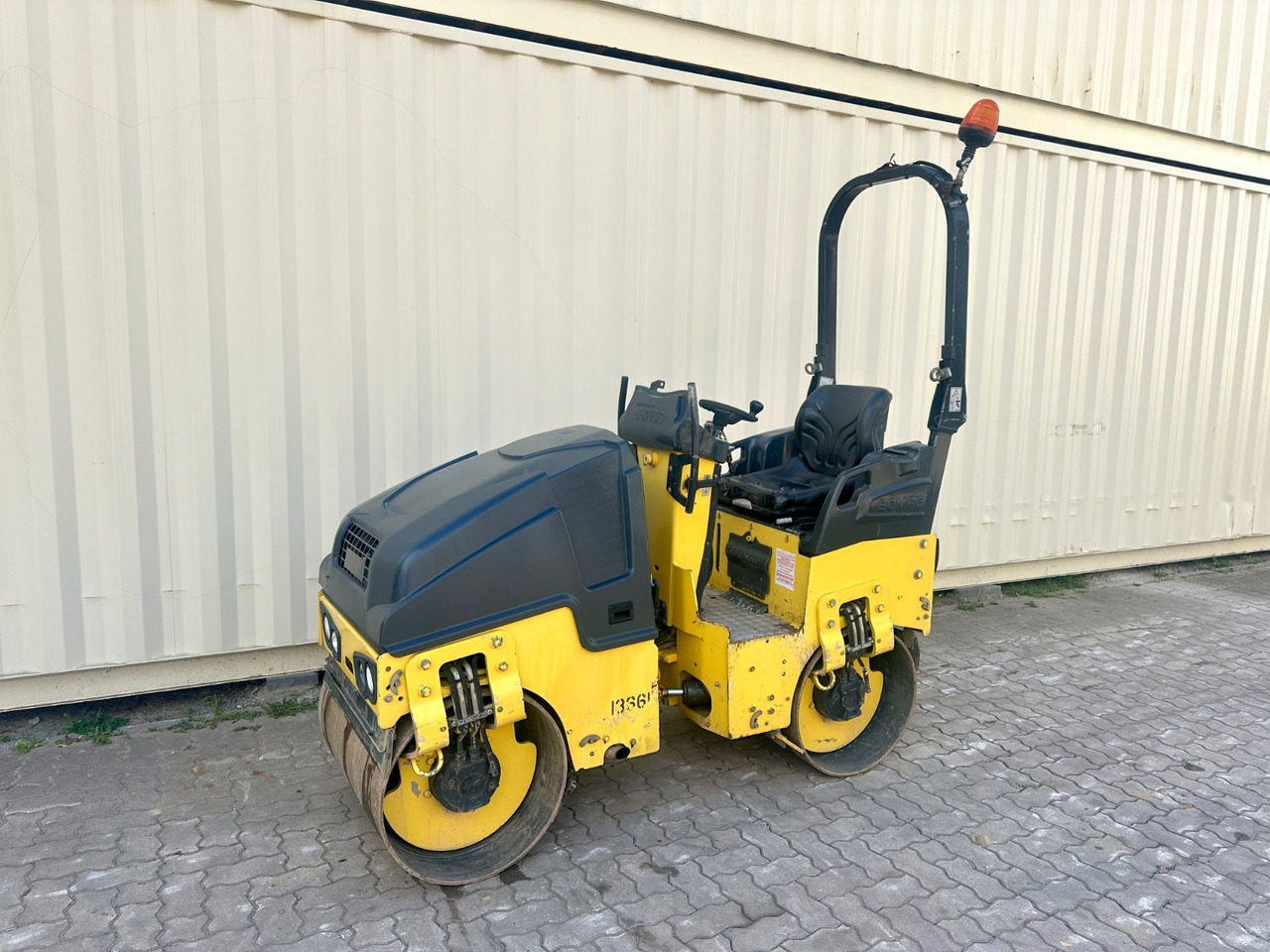 BOMAG BW80AD-5 / 2018 BJ / 999 H / 1.550 KG - Rullija: pilt 1 BOMAG BW80AD-5 / 2018 BJ / 999 H / 1.550 KG - Rullija: pilt 1