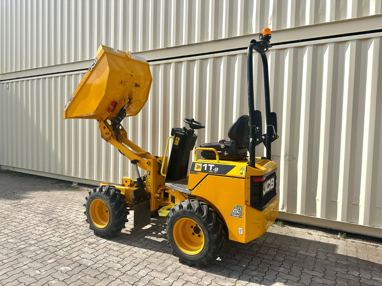 JCB 1T-2 High Tip Dumper, 811 Bh, 1.000 KG - Mini kallur: pilt 3 JCB 1T-2 High Tip Dumper, 811 Bh, 1.000 KG - Mini kallur: pilt 3