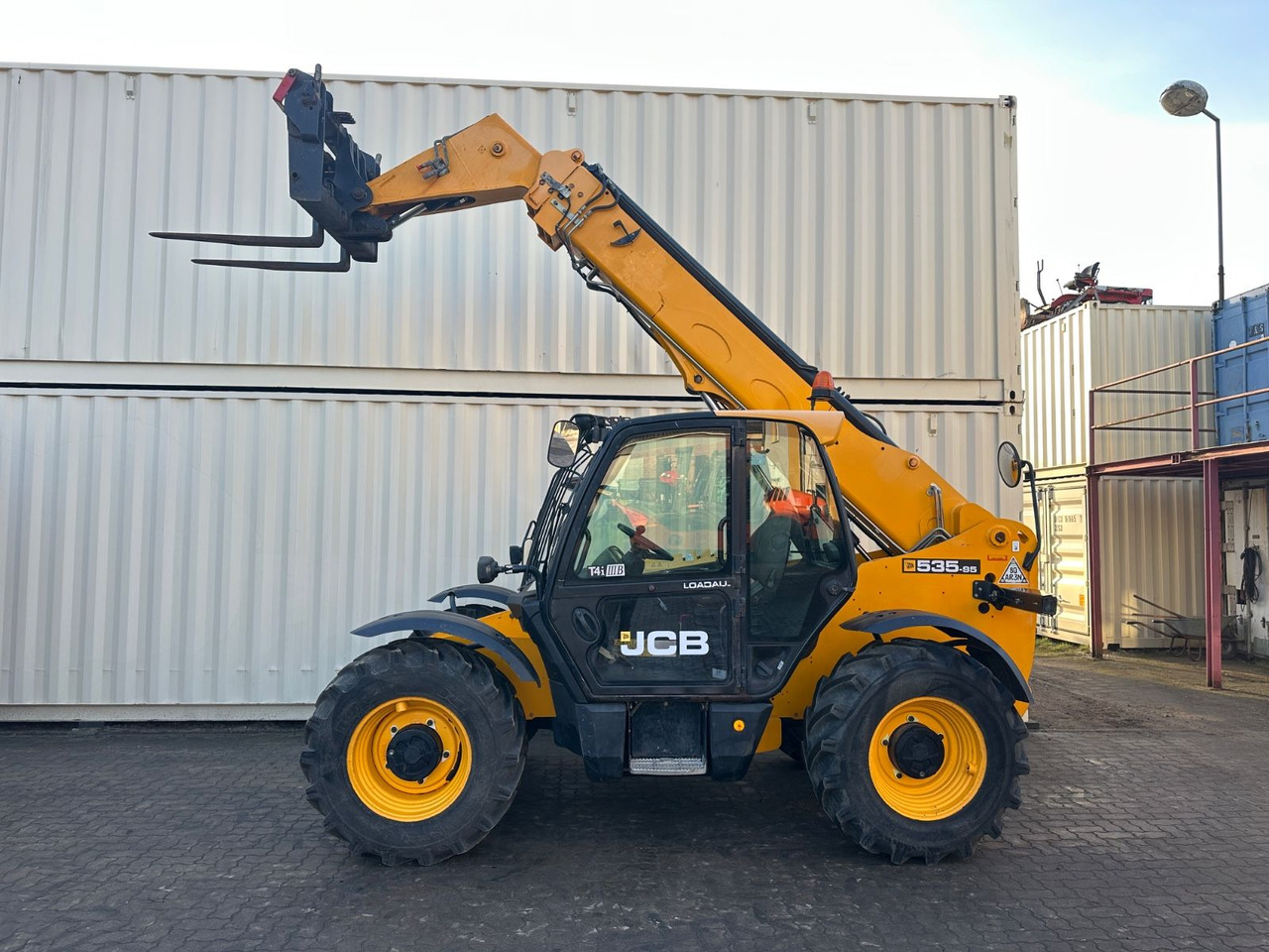 JCB 535-95 4x4x4, 9.5M / 3.5 T, 2017 BJ ,2.845 BH - Teleskooplaadur: pilt 2 JCB 535-95 4x4x4, 9.5M / 3.5 T, 2017 BJ ,2.845 BH - Teleskooplaadur: pilt 2