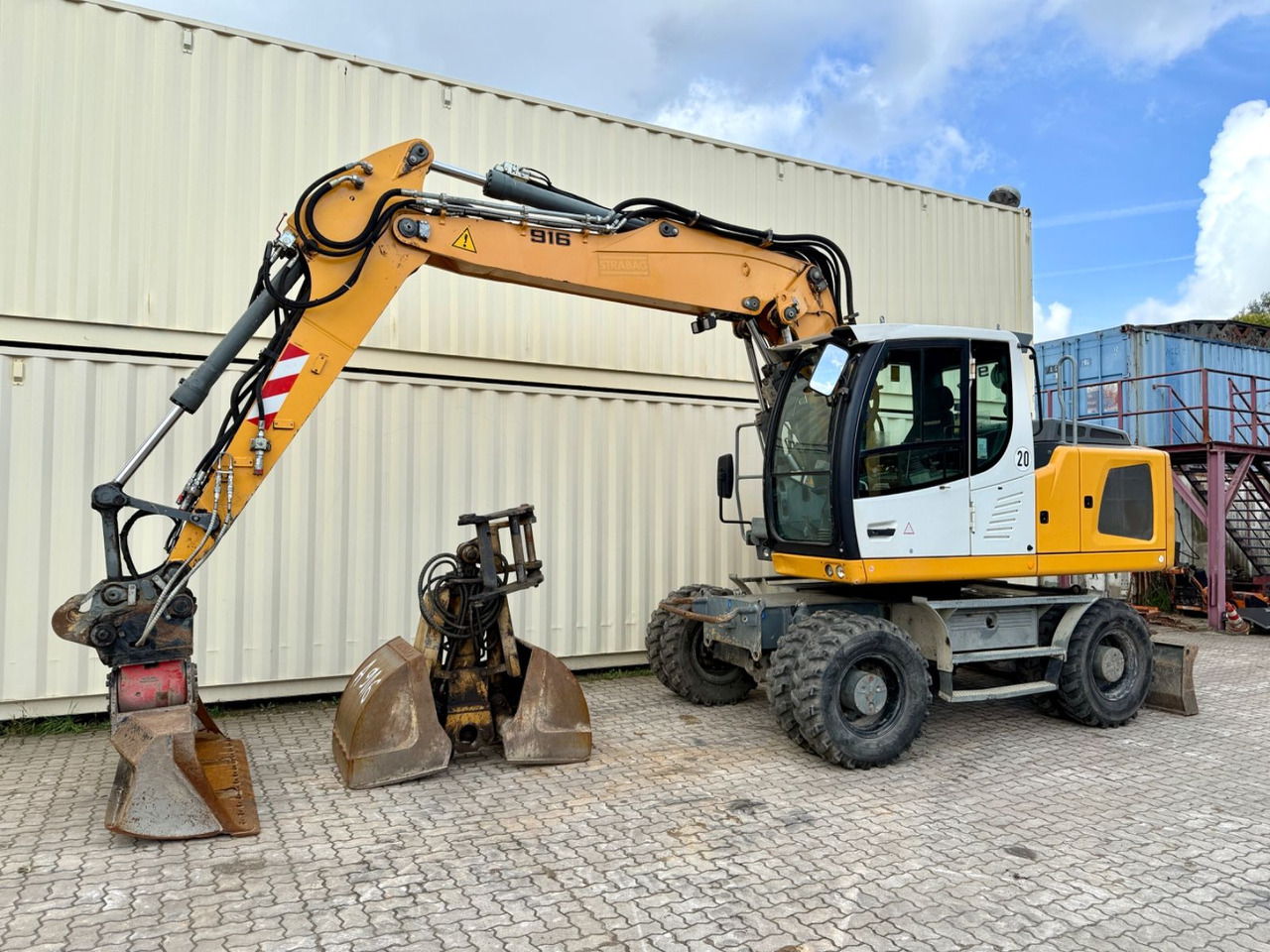 Liebherr A916 / Deutsche Maschine / Löffel + Greifer - Ratastel ekskavaator: pilt 1 Liebherr A916 / Deutsche Maschine / Löffel + Greifer - Ratastel ekskavaator: pilt 1