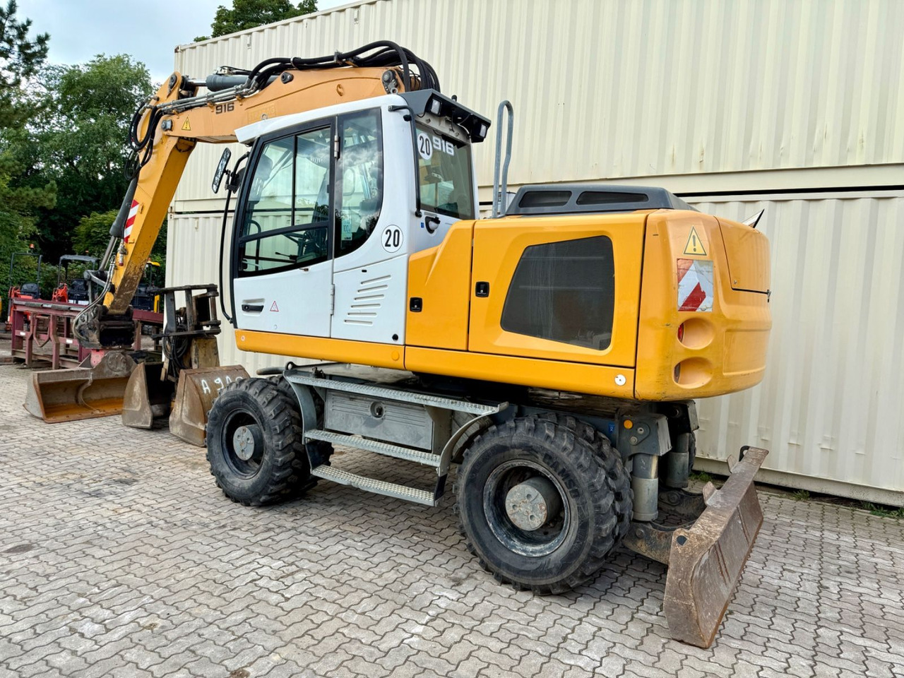 Liebherr A916 / Deutsche Maschine / Löffel + Greifer - Ratastel ekskavaator: pilt 3 Liebherr A916 / Deutsche Maschine / Löffel + Greifer - Ratastel ekskavaator: pilt 3