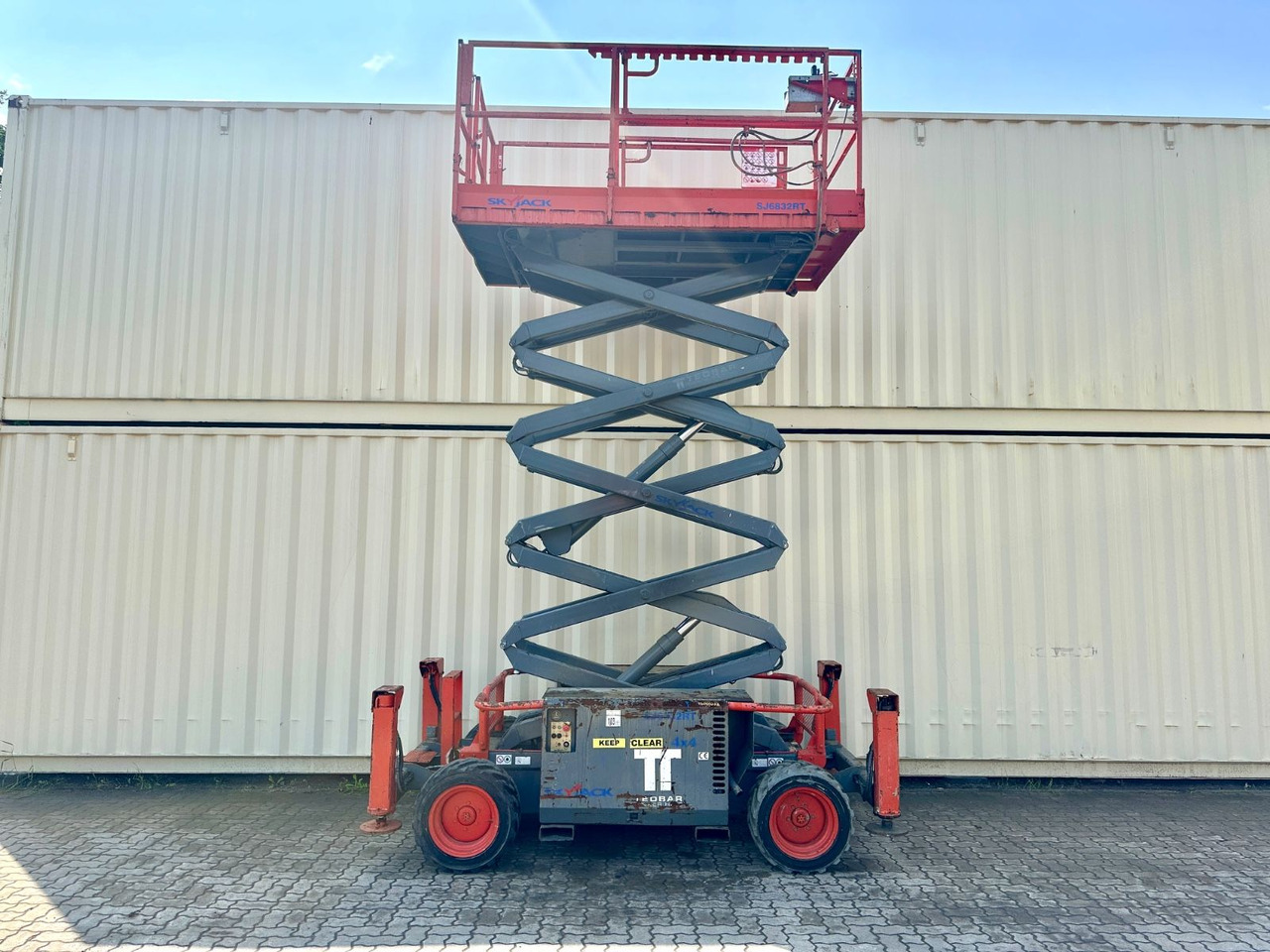 Skyjack SJ6832RT 4x4 Diesel, 11.8 Meter, 1.493 H - Käärlift: pilt 1 Skyjack SJ6832RT 4x4 Diesel, 11.8 Meter, 1.493 H - Käärlift: pilt 1
