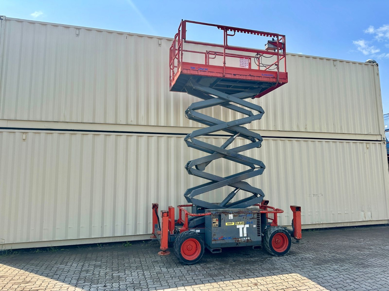 Skyjack SJ6832RT 4x4 Diesel, 11.8 Meter, 1.493 H - Käärlift: pilt 2 Skyjack SJ6832RT 4x4 Diesel, 11.8 Meter, 1.493 H - Käärlift: pilt 2