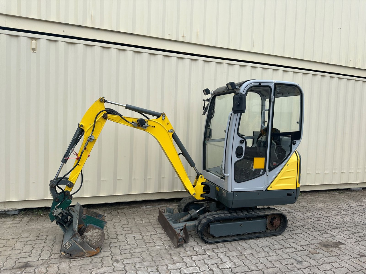 Wacker ET16 / 1.600 H / 2 x Löffel / MS01 / 1. Hand - Miniekskavaator: pilt 1 Wacker ET16 / 1.600 H / 2 x Löffel / MS01 / 1. Hand - Miniekskavaator: pilt 1