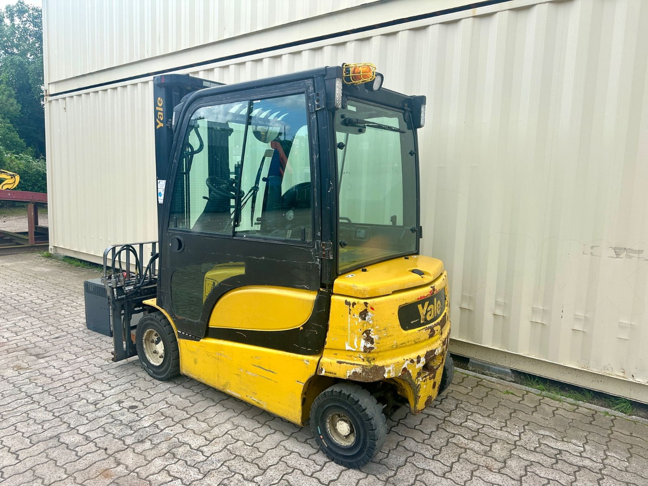 Yale ERP30VL / Seitenschieber + Zinkenverstellung - Elektritõstuk: pilt 3 Yale ERP30VL / Seitenschieber + Zinkenverstellung - Elektritõstuk: pilt 3